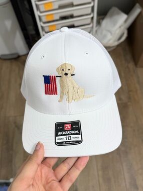 White Richardson Hat with Embroidered Yellow Lab and Flag